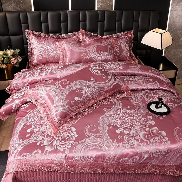 91家纺网 家纺一手货源 找家纺 提花大世界 2026新款直播爆款水洗真丝天丝贡缎提花夹棉床盖花边四件套 奈欧莎-深豆沙