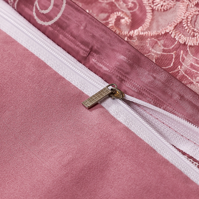 91家纺网 家纺一手货源 找家纺 提花大世界 2026新款直播爆款水洗真丝天丝贡缎提花夹棉床盖花边四件套 奈欧莎-深豆沙