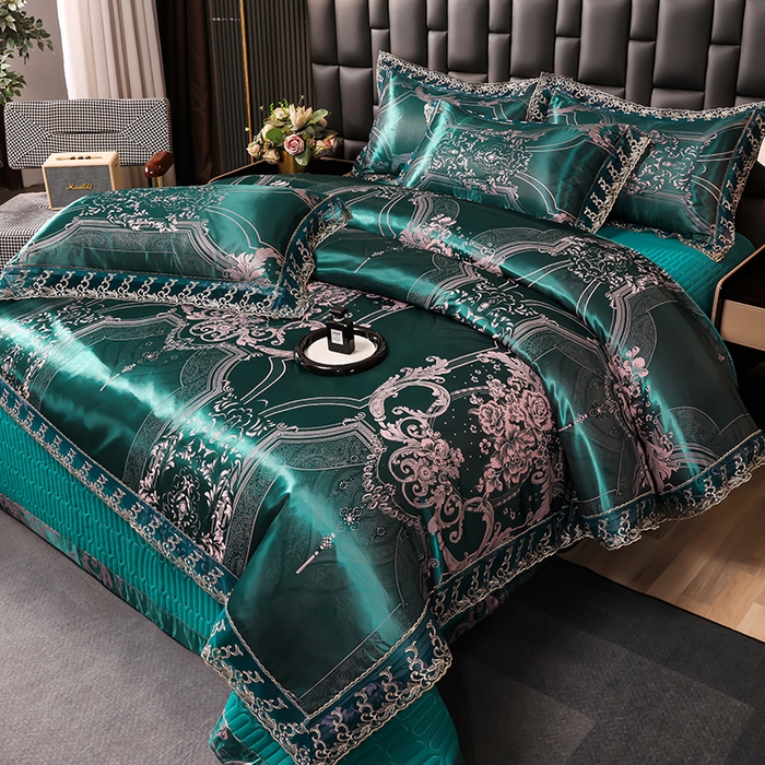 91家纺网 家纺一手货源 找家纺 提花大世界 2026新款直播爆款水洗真丝天丝贡缎提花夹棉床盖花边四件套 雅布洛-祖母绿