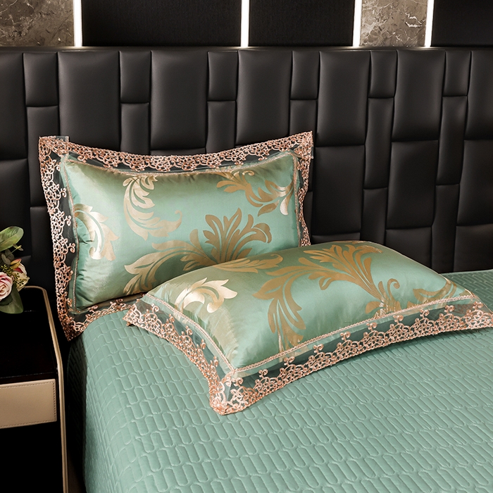 91家纺网 家纺一手货源 找家纺 提花大世界 2026新款直播爆款水洗真丝天丝贡缎提花夹棉床盖花边四件套 英伦时尚-绿