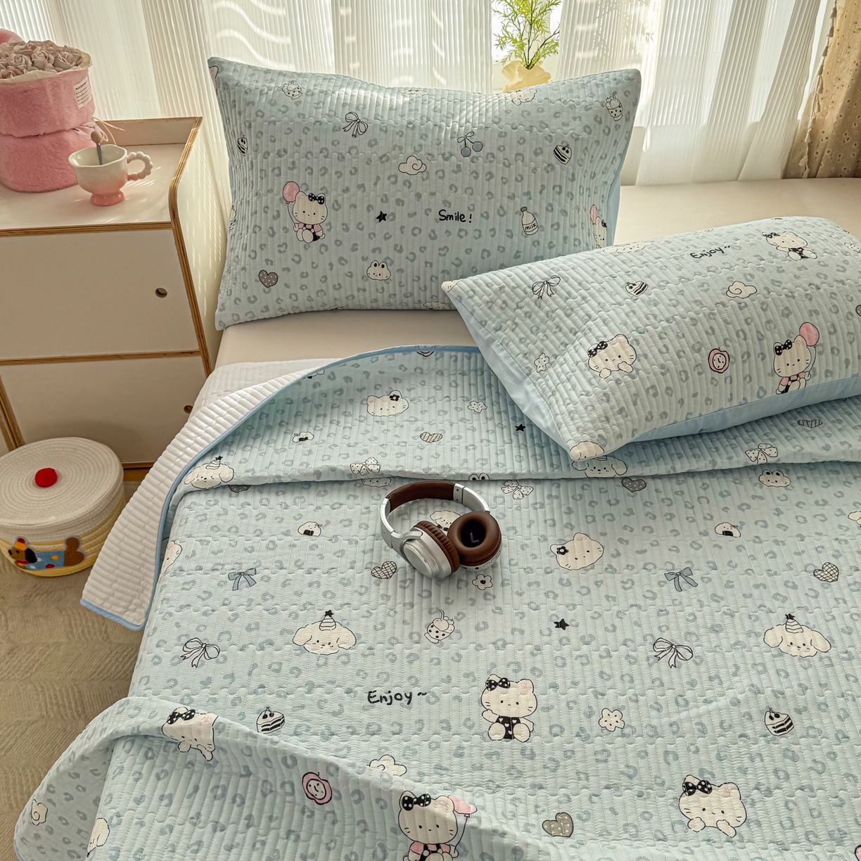 91家纺网 家纺一手货源 找家纺 KA家纺 2026春夏新款小清新全棉纯棉印花床盖三件套-第一波 豹纹猫咪