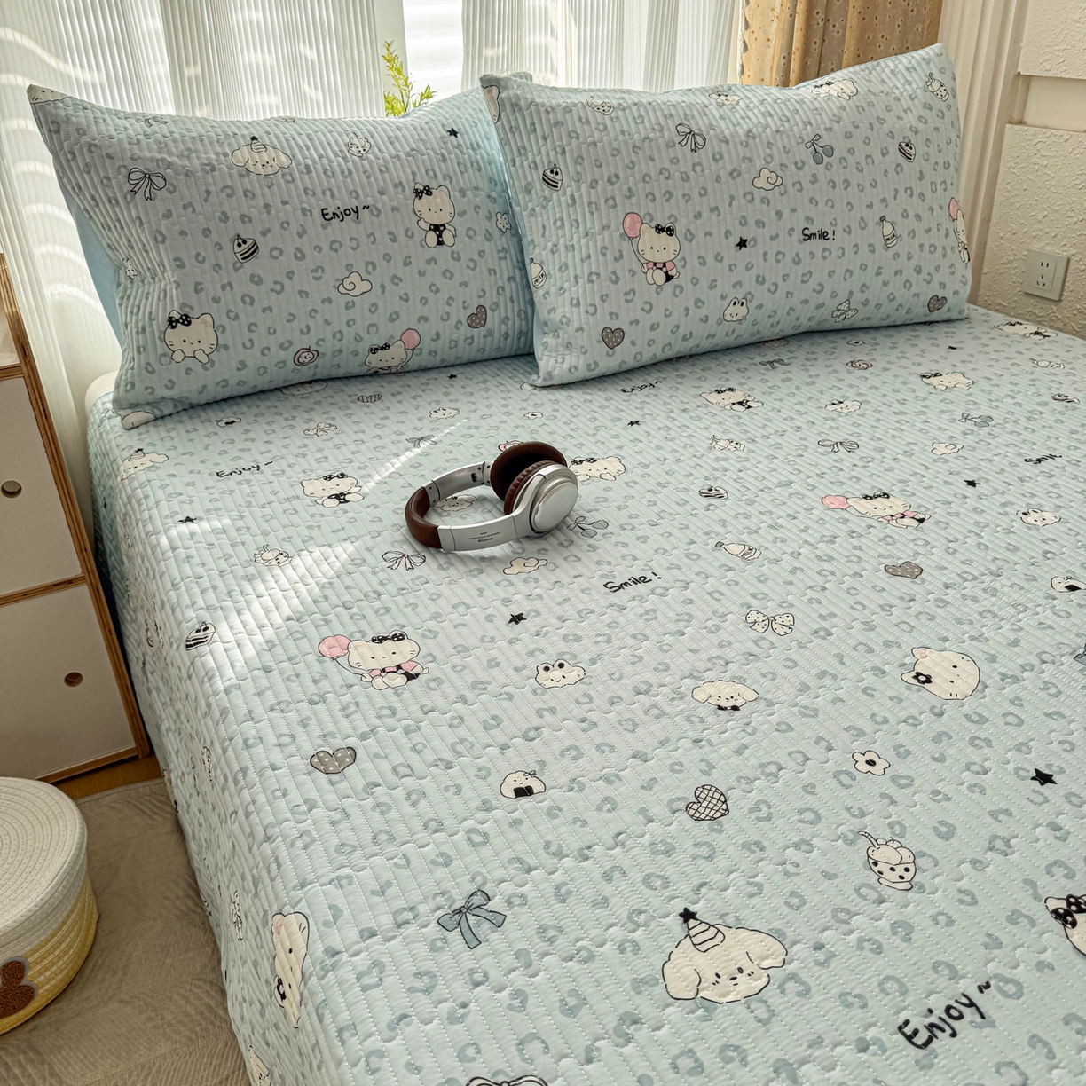 91家纺网 家纺一手货源 找家纺 KA家纺 2026春夏新款小清新全棉纯棉印花床盖三件套-第一波 豹纹猫咪