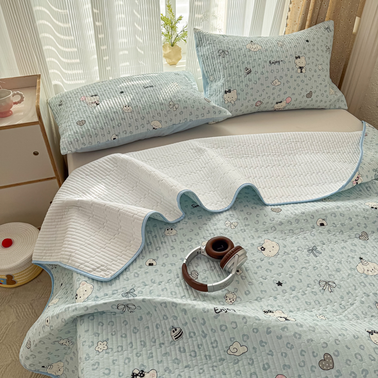 91家纺网 家纺一手货源 找家纺 KA家纺 2026春夏新款小清新全棉纯棉印花床盖三件套-第一波 豹纹猫咪