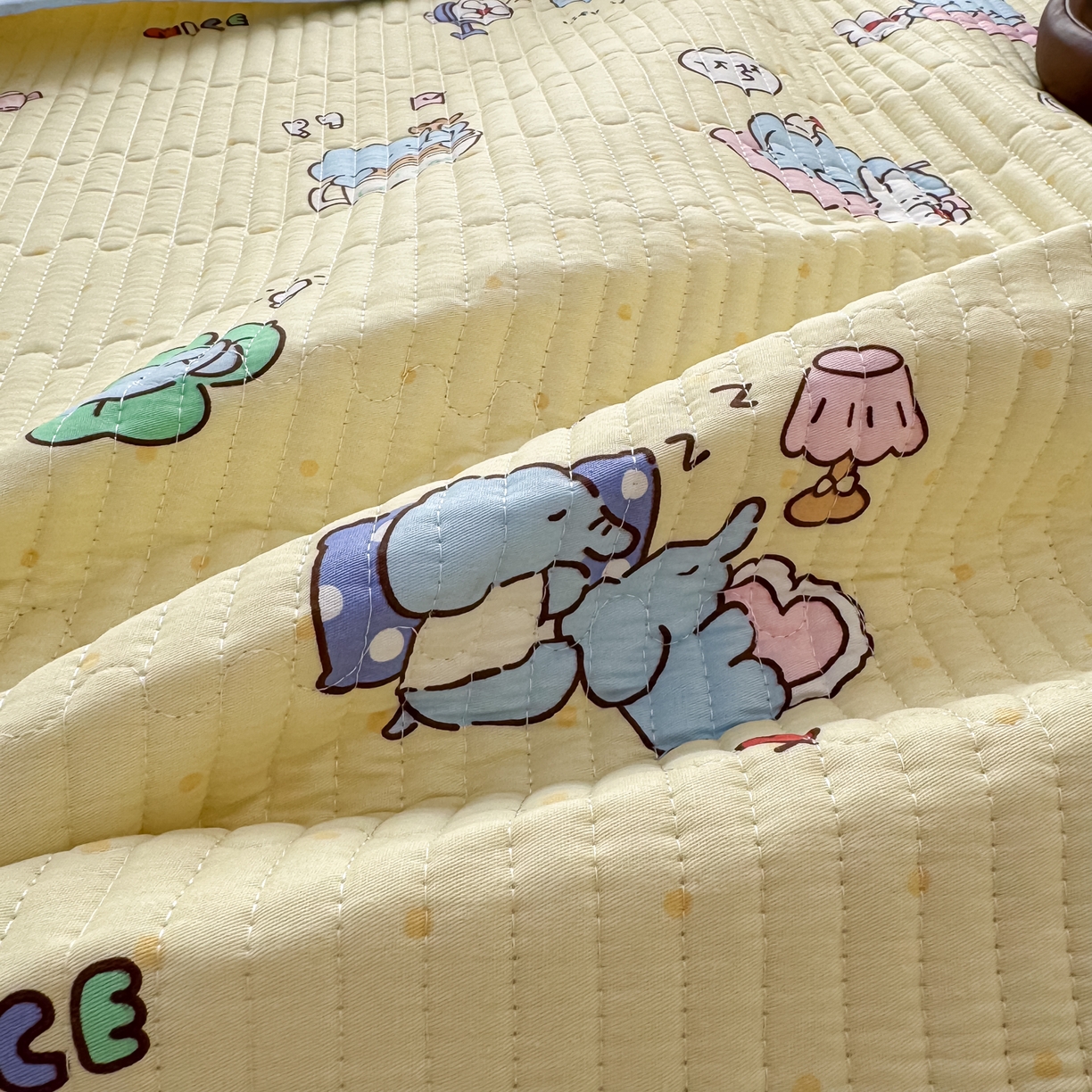 91家纺网 家纺一手货源 找家纺 KA家纺 2026春夏新款小清新全棉纯棉印花床盖三件套-第一波 笨笨象