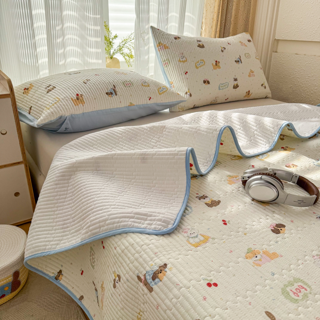 91家纺网 家纺一手货源 找家纺 KA家纺 2026春夏新款小清新全棉纯棉印花床盖三件套-第一波 春日萌宠