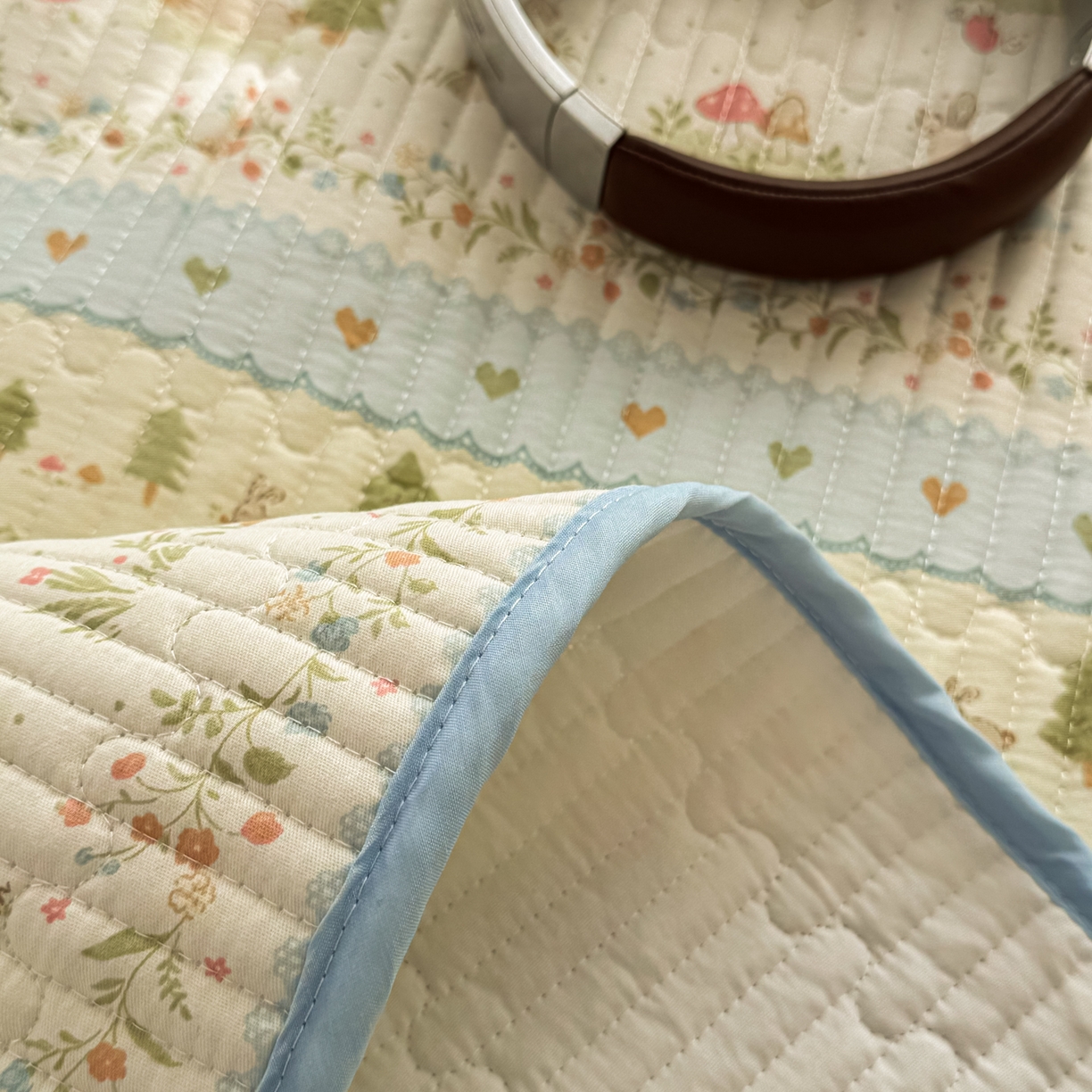 91家纺网 家纺一手货源 找家纺 KA家纺 2026春夏新款小清新全棉纯棉印花床盖三件套-第一波 田园小兔