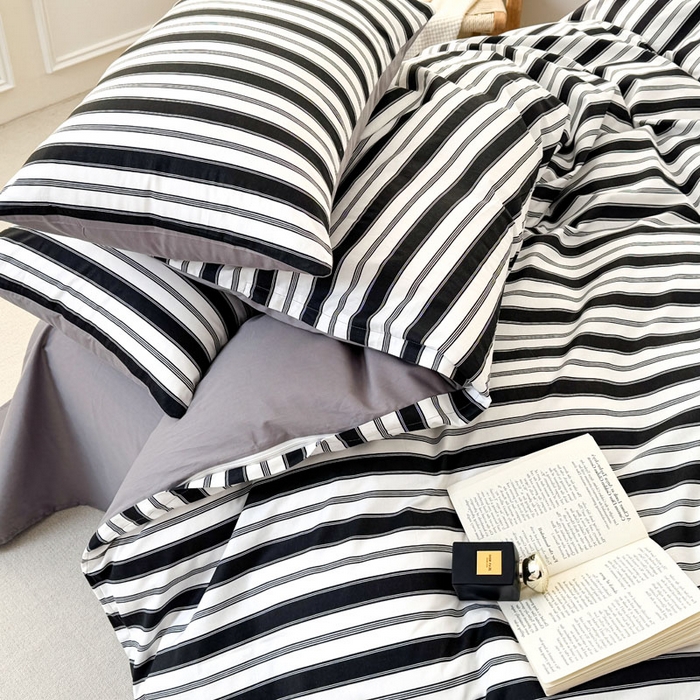 91家纺网 家纺一手货源 找家纺 合欢（原天一阁） 2026新款100%全棉纯棉13372简约时尚四件套 条纹黑