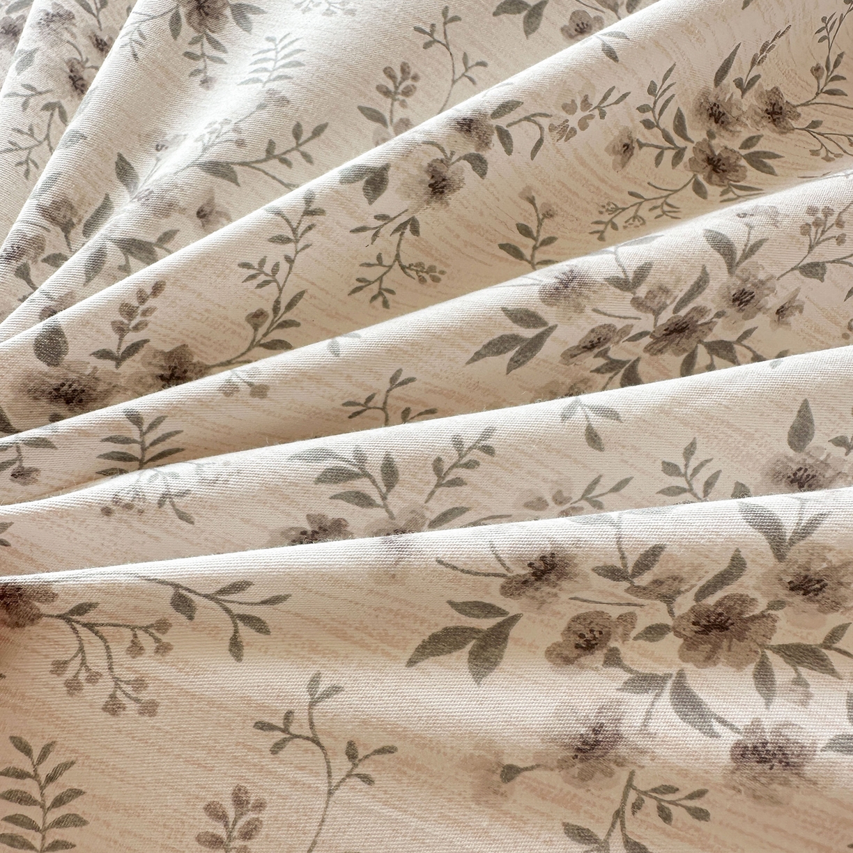 91家纺网 家纺一手货源 找家纺 （总）宜凡家纺 2026新款全棉法式碎花床盖四件套（所有四件套价格不得低于供货价+60元出售）