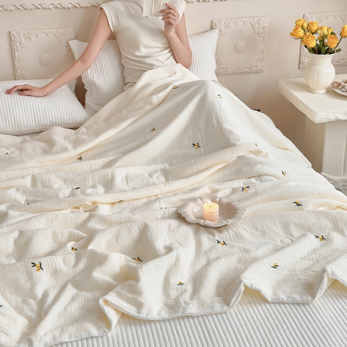 91家纺网 家纺一手货源 找家纺 （总）木楌家居 2026新款全棉皱皱纱刺绣款夏被床盖四件套