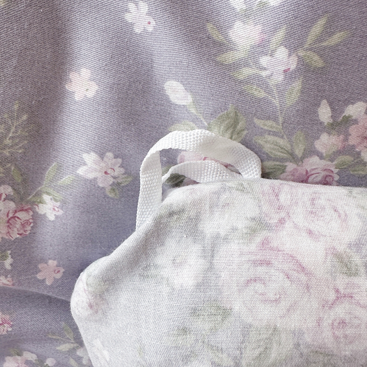 91家纺网 家纺一手货源 找家纺 宜凡家纺 2026新款全棉法式碎花床盖四件套（所有四件套价格不得低于供货价+60元出售） 雾野