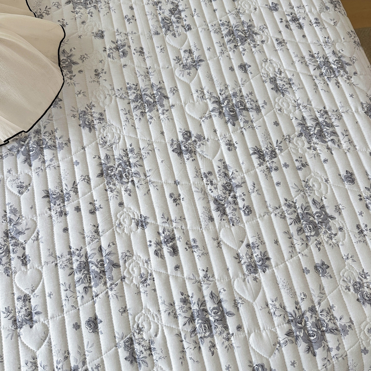 91家纺网 家纺一手货源 找家纺 宜凡家纺 2026新款全棉法式碎花床盖四件套（所有四件套价格不得低于供货价+60元出售） 拾光