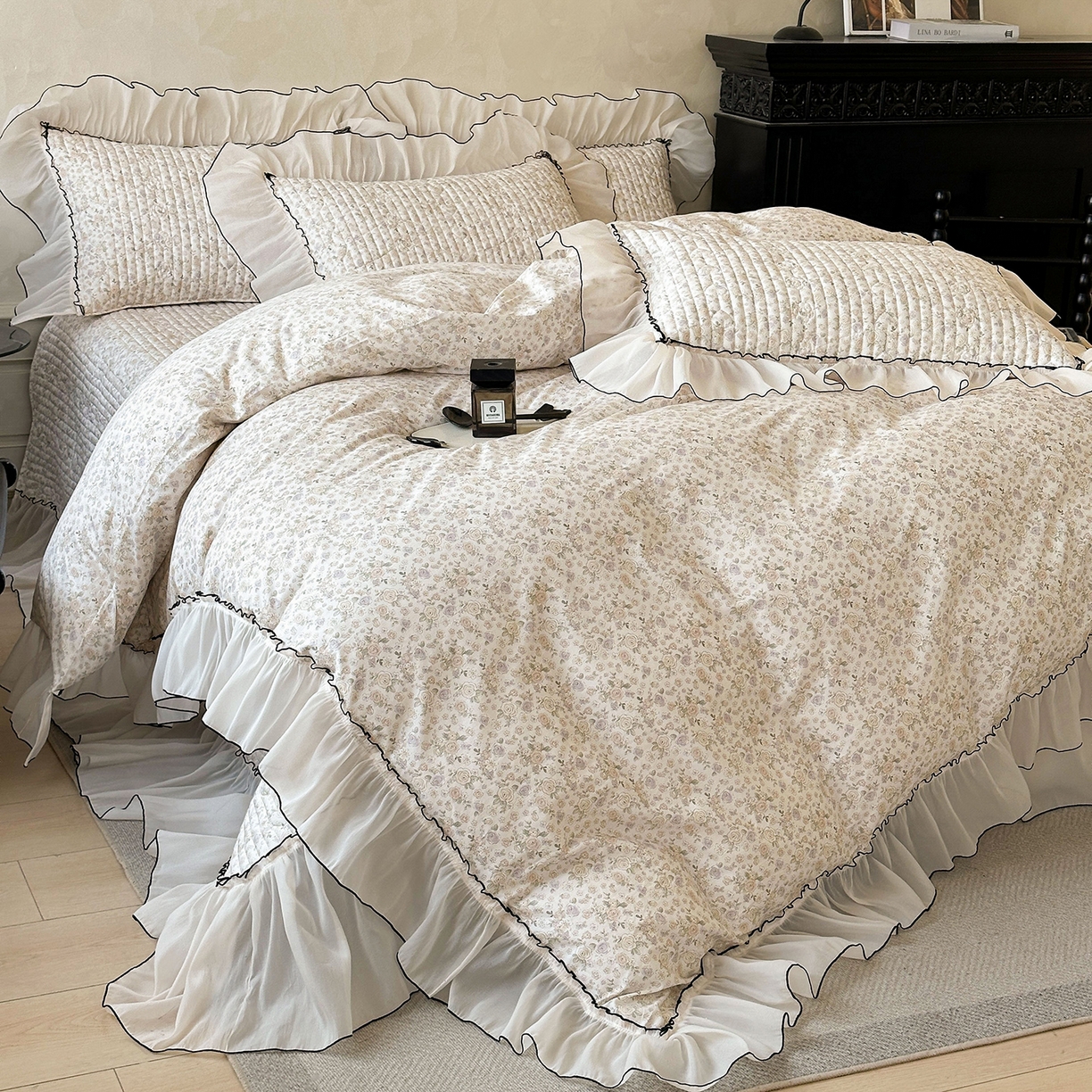 91家纺网 家纺一手货源 找家纺 宜凡家纺 2026新款全棉法式碎花床盖四件套（所有四件套价格不得低于供货价+60元出售） 云端花海