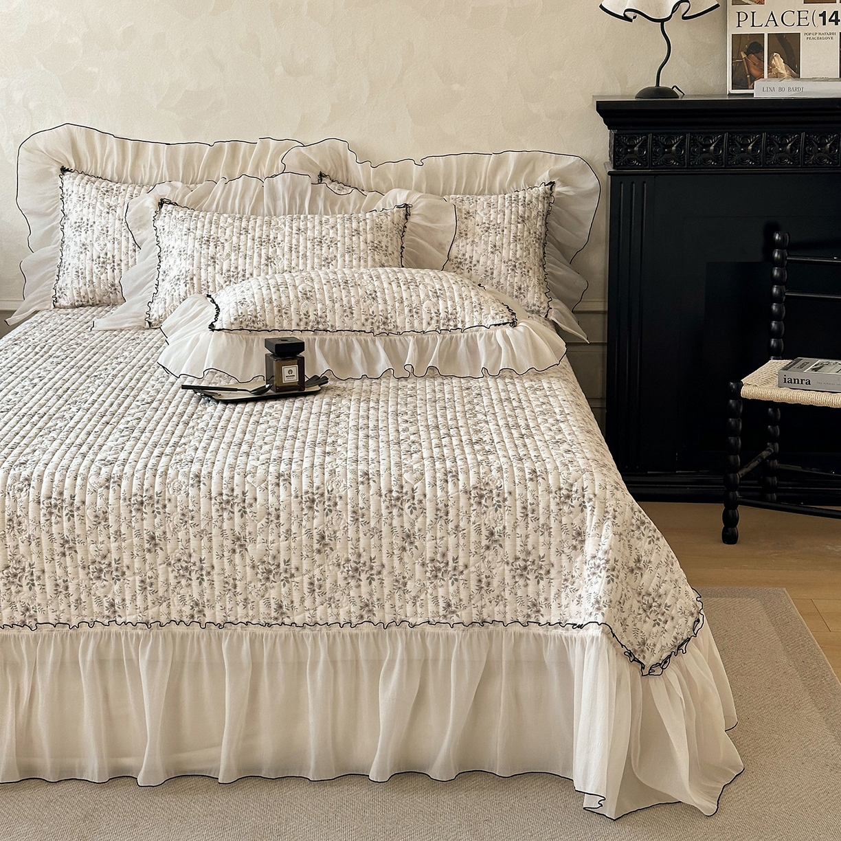 91家纺网 家纺一手货源 找家纺 宜凡家纺 2026新款全棉法式碎花床盖三件套（所有三件套价格不得低于供货价+45元出售） 花屿间