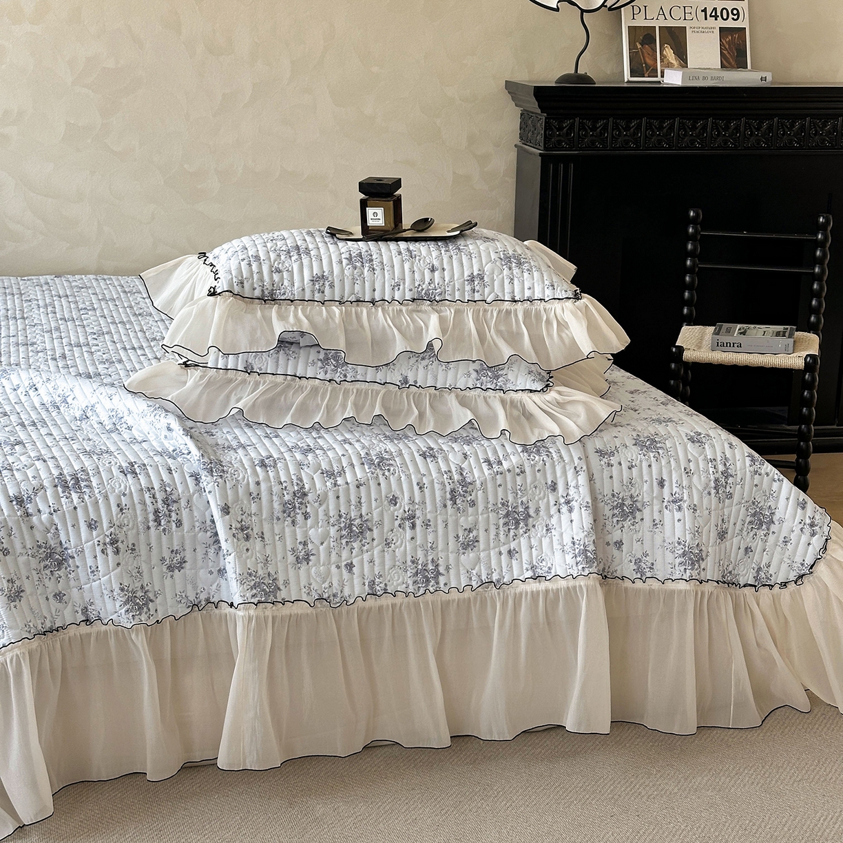 91家纺网 家纺一手货源 找家纺 宜凡家纺 2026新款全棉法式碎花床盖三件套（所有三件套价格不得低于供货价+45元出售） 拾光