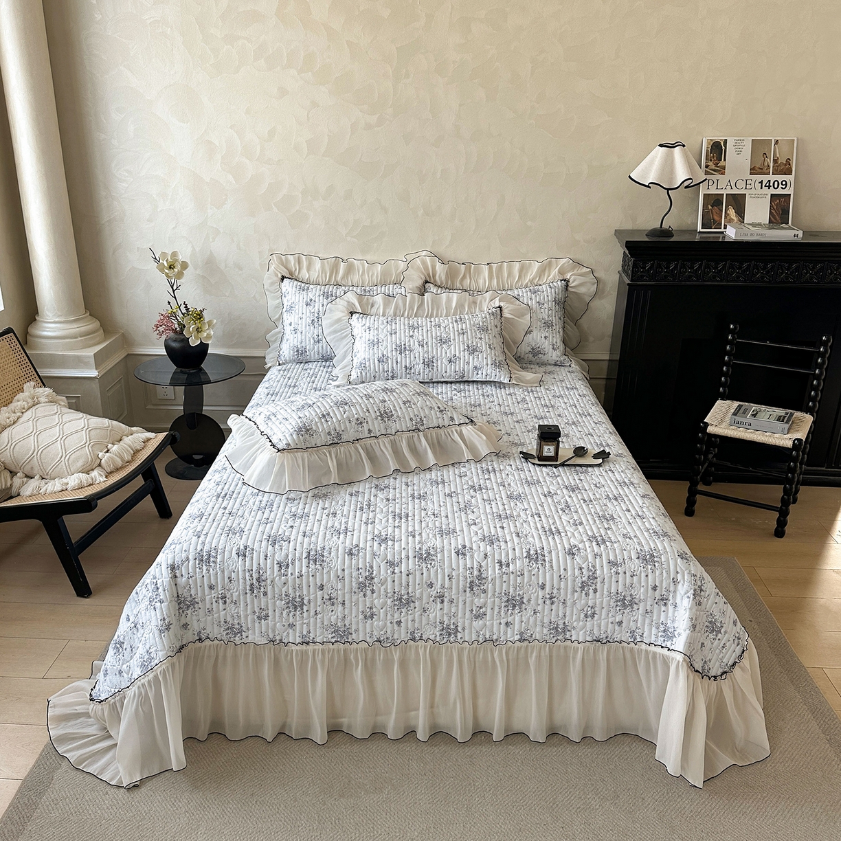 91家纺网 家纺一手货源 找家纺 宜凡家纺 2026新款全棉法式碎花床盖三件套（所有三件套价格不得低于供货价+45元出售） 拾光