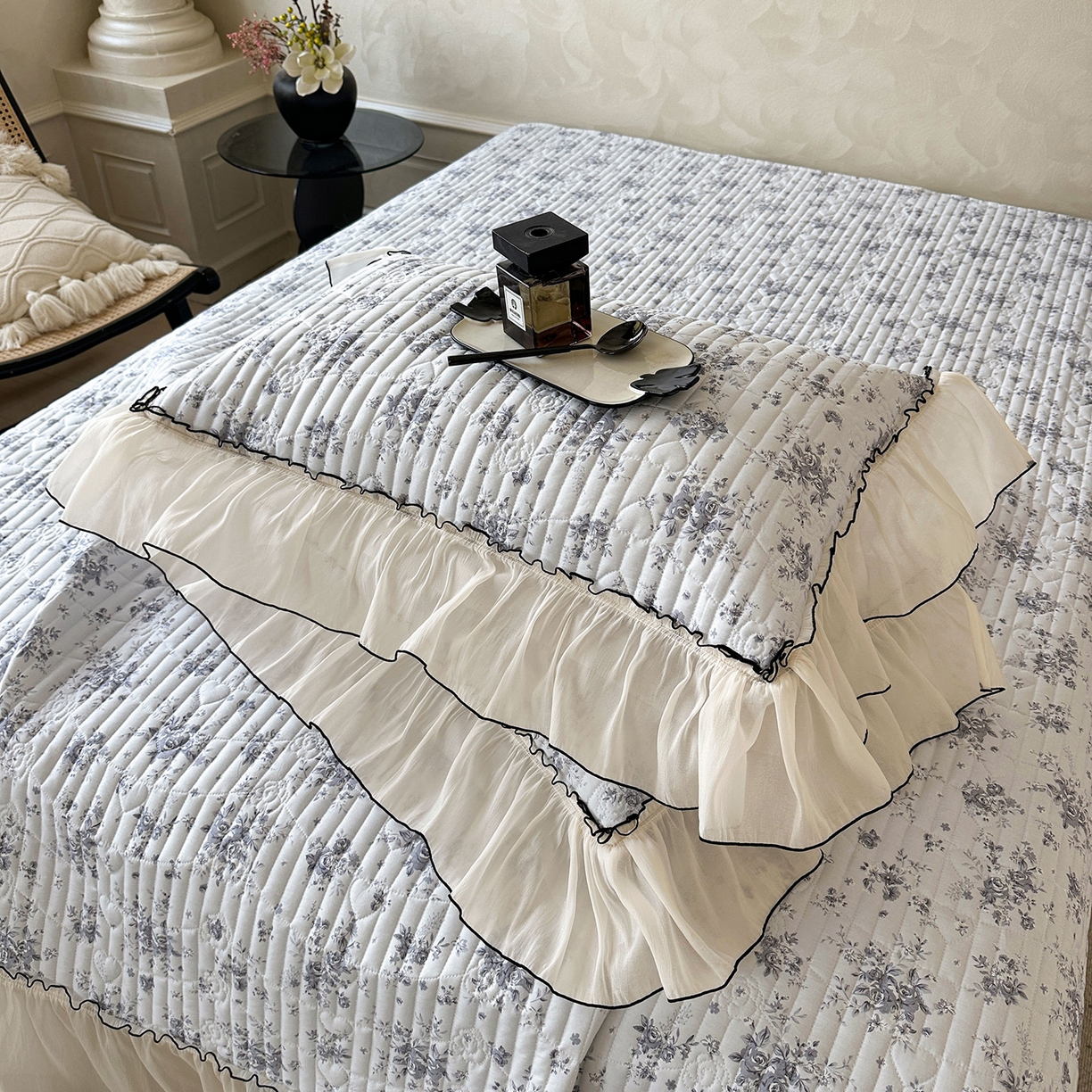 91家纺网 家纺一手货源 找家纺 宜凡家纺 2026新款全棉法式碎花床盖三件套（所有三件套价格不得低于供货价+45元出售） 拾光