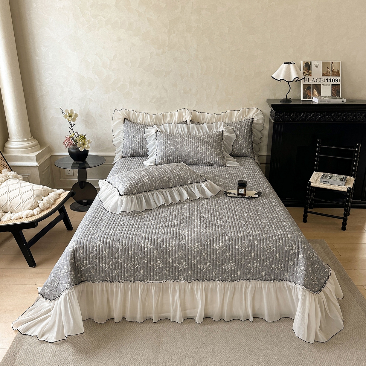 91家纺网 家纺一手货源 找家纺 宜凡家纺 2026新款全棉法式碎花床盖三件套（所有三件套价格不得低于供货价+45元出售） 香缇丽