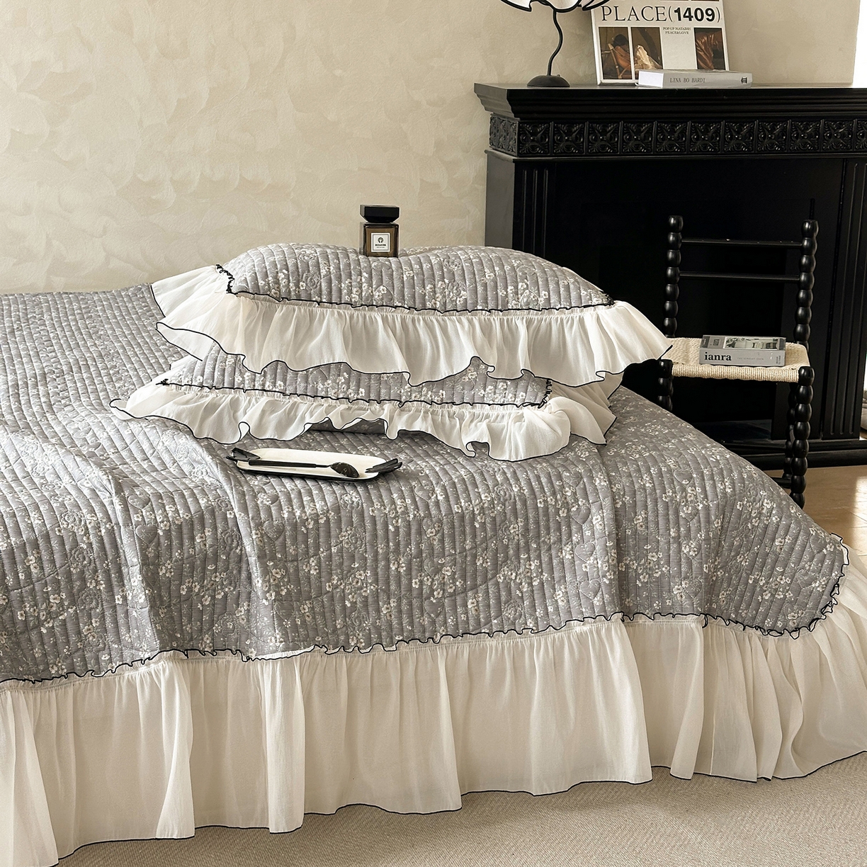 91家纺网 家纺一手货源 找家纺 宜凡家纺 2026新款全棉法式碎花床盖三件套（所有三件套价格不得低于供货价+45元出售） 香缇丽