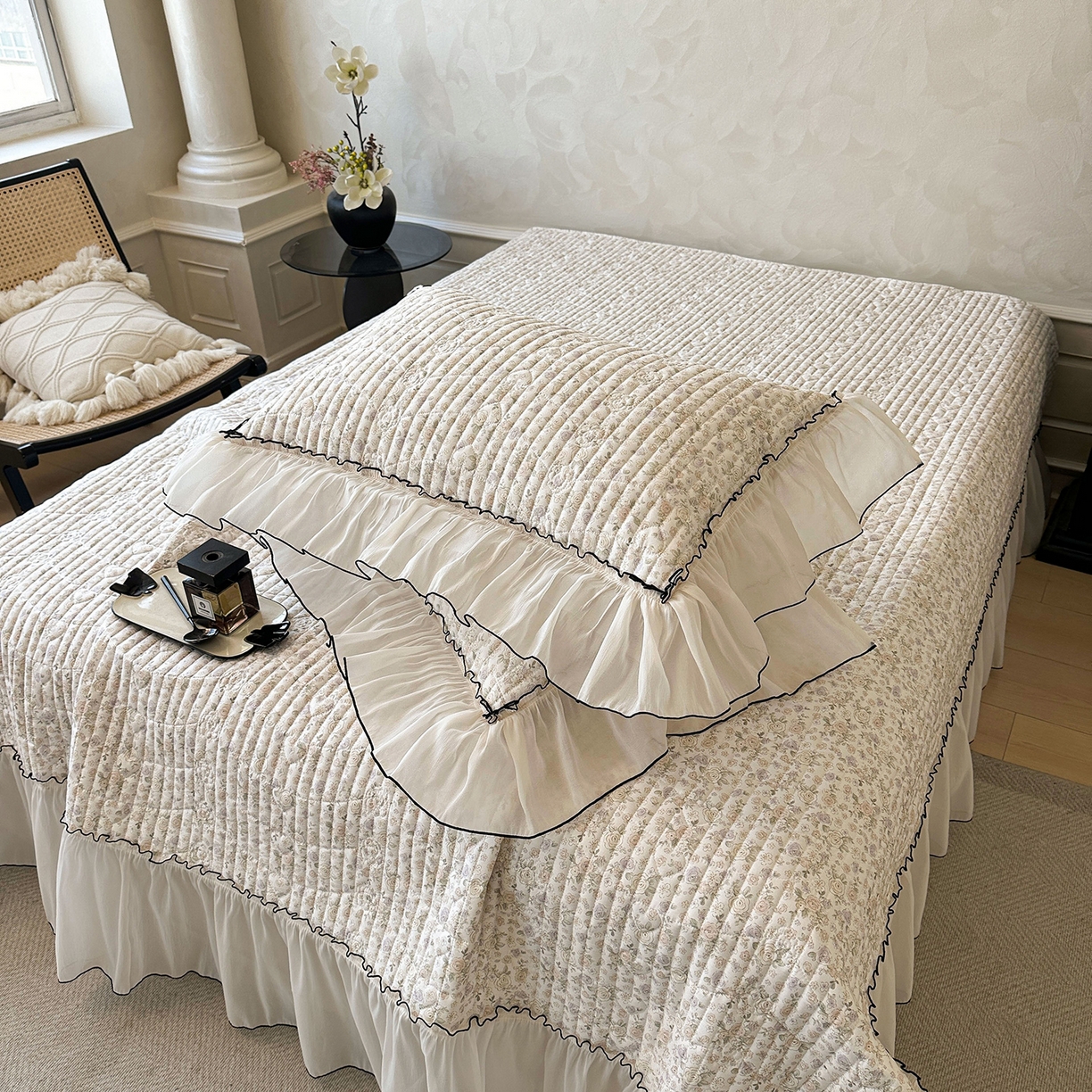 91家纺网 家纺一手货源 找家纺 宜凡家纺 2026新款全棉法式碎花床盖三件套（所有三件套价格不得低于供货价+45元出售） 云端花海