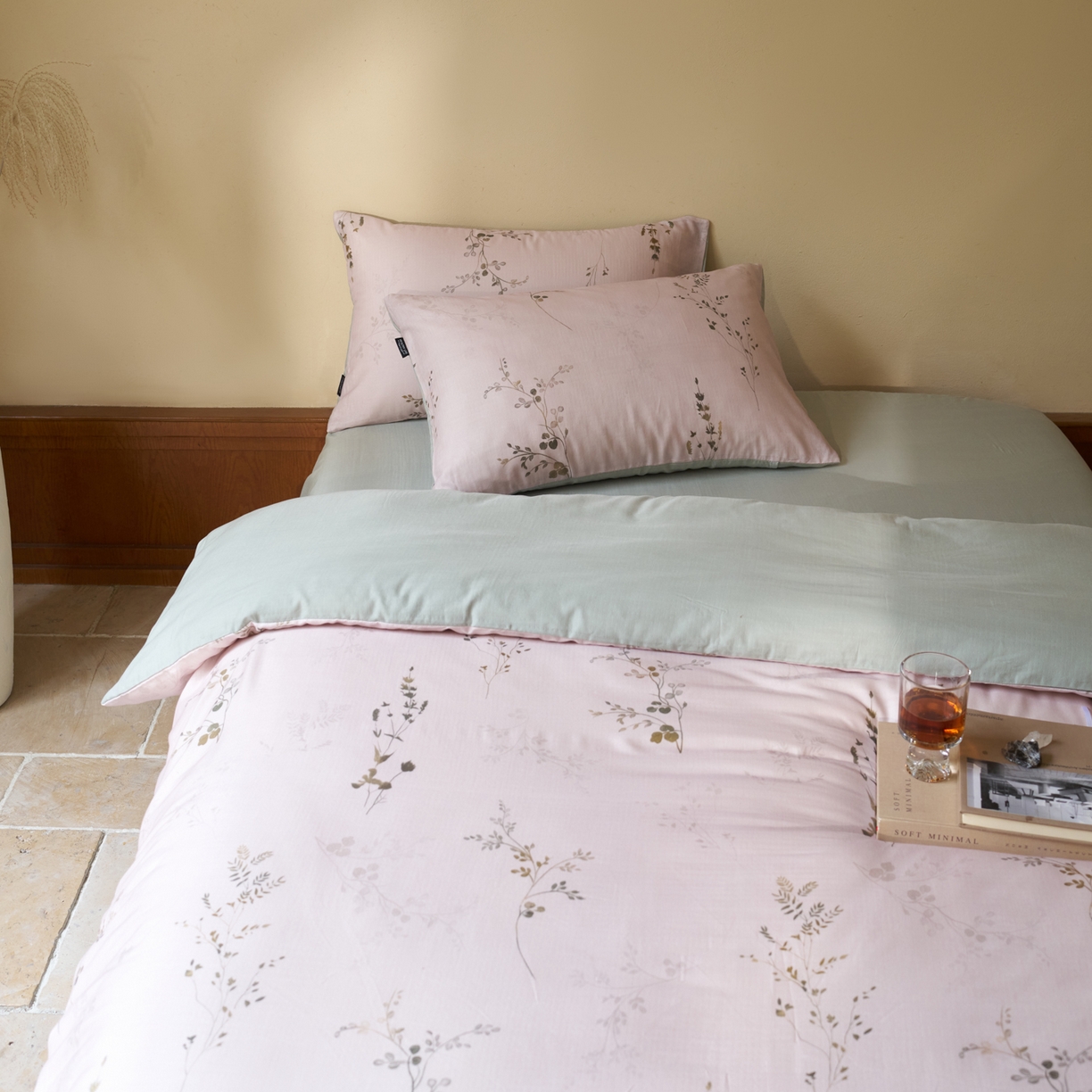 91家纺网 家纺一手货源 找家纺 久典家居 2026新款A类全棉纯棉数码印花天丝棉双层纱四件套 锦韵-绿