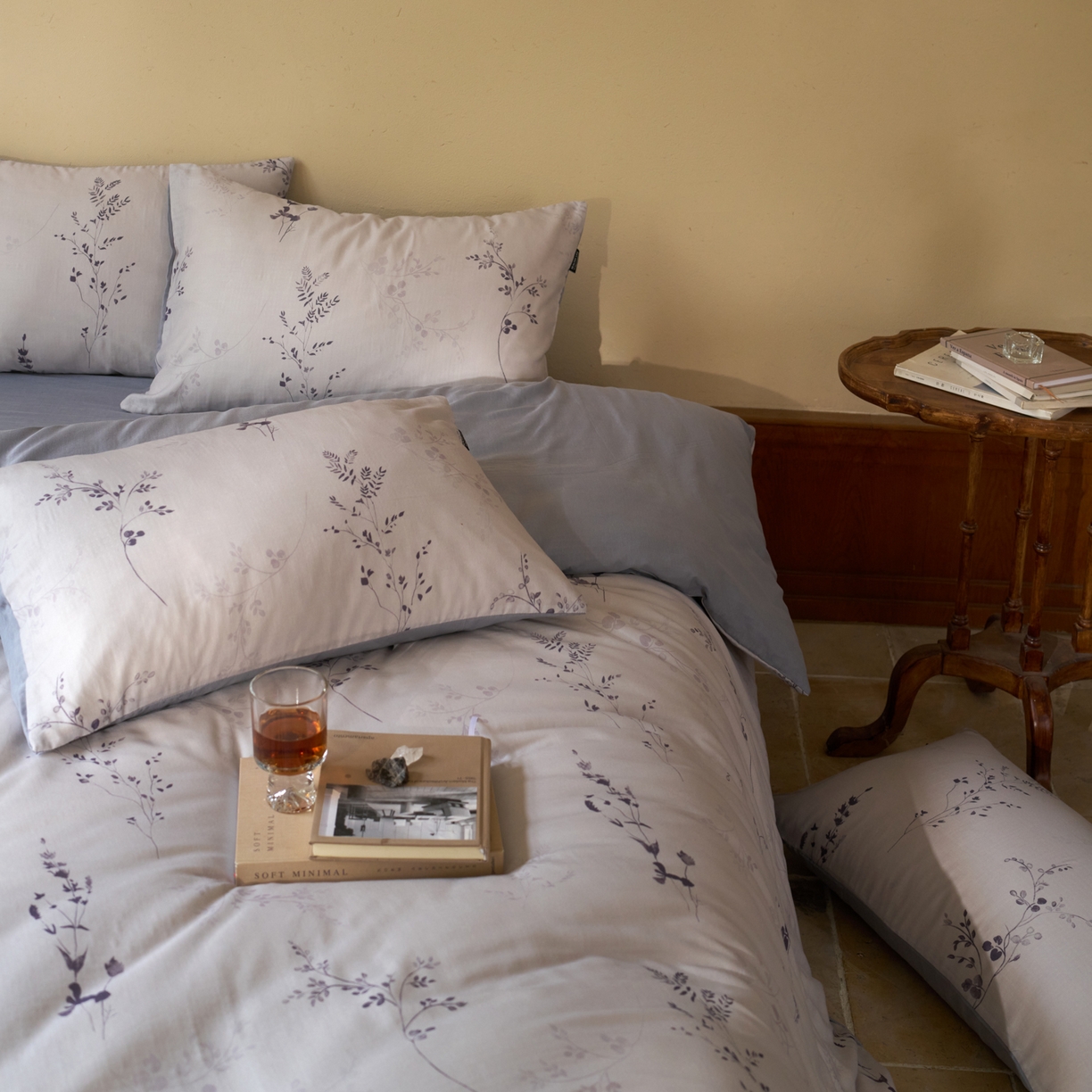 91家纺网 家纺一手货源 找家纺 久典家居 2026新款A类全棉纯棉数码印花天丝棉双层纱四件套 锦韵-蓝