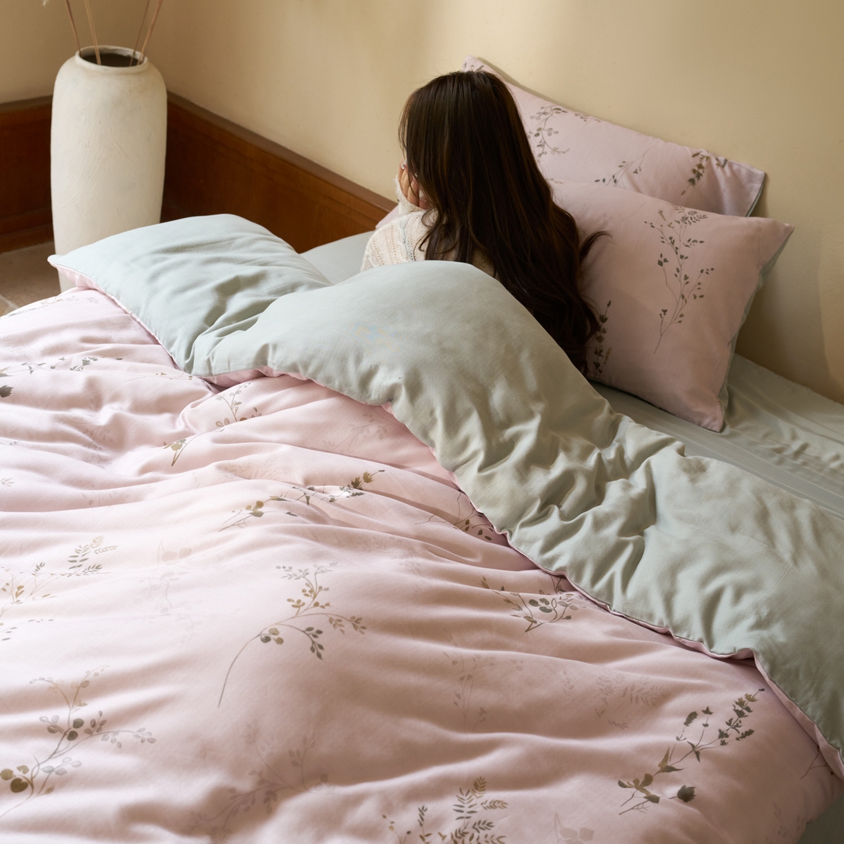 91家纺网 家纺一手货源 找家纺 久典家居 2026新款A类全棉纯棉数码印花天丝棉双层纱四件套 锦韵-绿