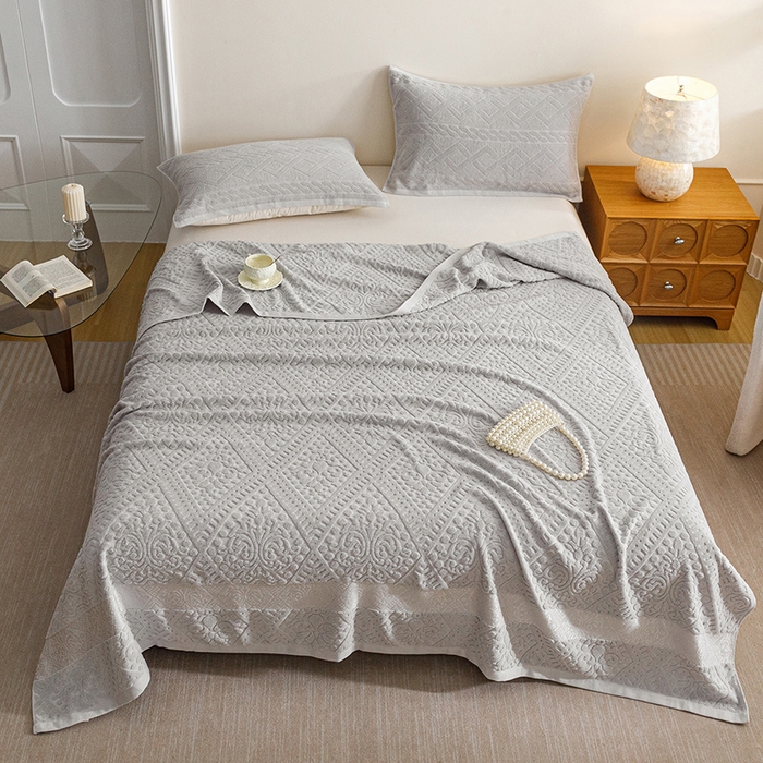 91家纺网 家纺一手货源 找家纺 悦然毛巾被 2026春夏新款全棉老式毛巾被夏凉被夏被 菱纹浅灰