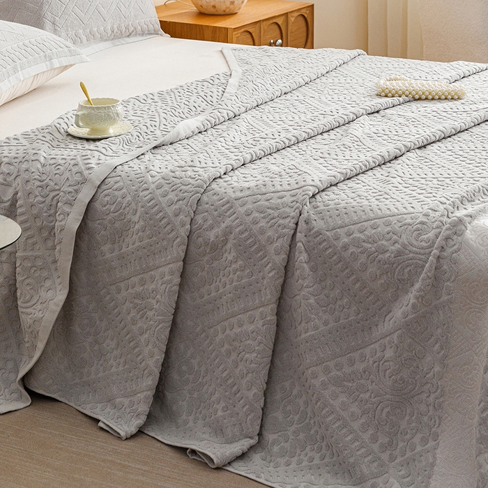 91家纺网 家纺一手货源 找家纺 悦然毛巾被 2026春夏新款全棉老式毛巾被夏凉被夏被 菱纹浅灰