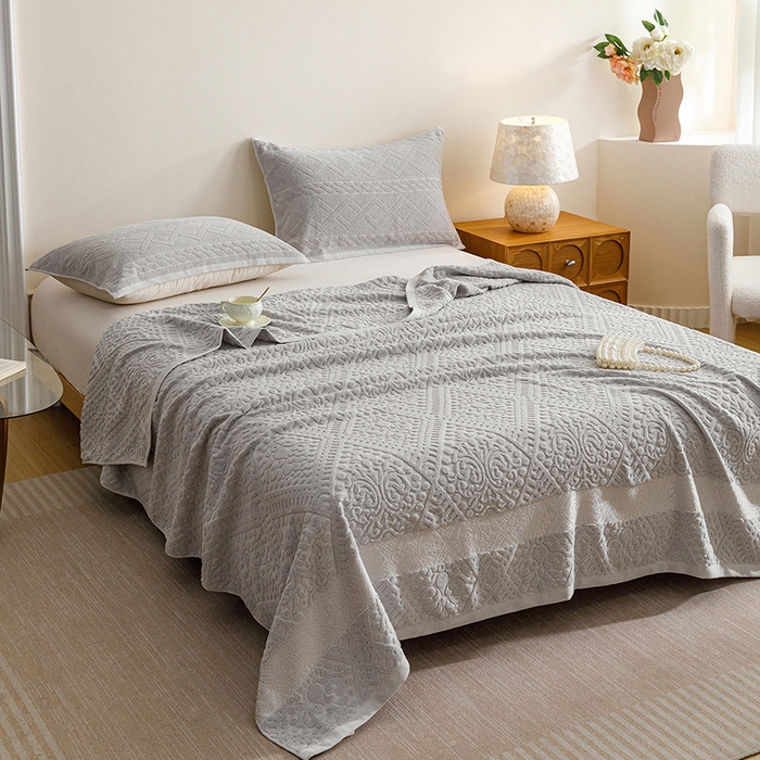 91家纺网 家纺一手货源 找家纺 悦然毛巾被 2026春夏新款全棉老式毛巾被夏凉被夏被 菱纹浅灰