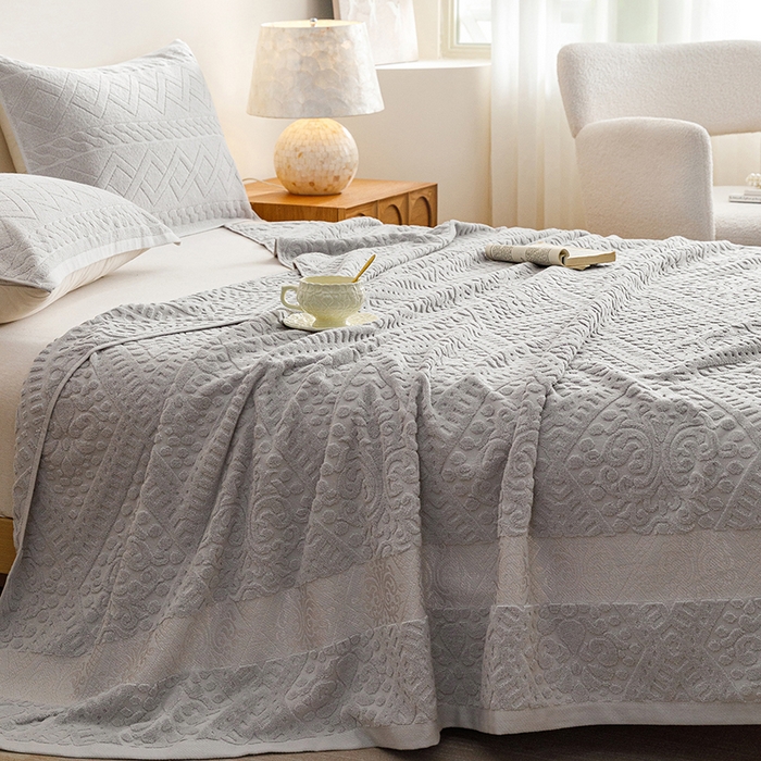 91家纺网 家纺一手货源 找家纺 悦然毛巾被 2026春夏新款全棉老式毛巾被夏凉被夏被 菱纹浅灰