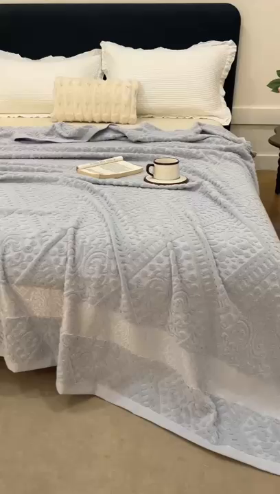 91家纺网 家纺一手货源 找家纺 悦然毛巾被 2026春夏新款全棉老式毛巾被夏凉被夏被 菱纹浅灰