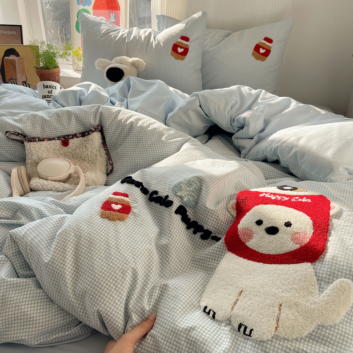 91家纺网 家纺一手货源 找家纺 初夏家纺 2026 毛巾绣四件套A类仿棉105g 卡通可爱【提供买家秀】 毛巾绣-迷你可乐