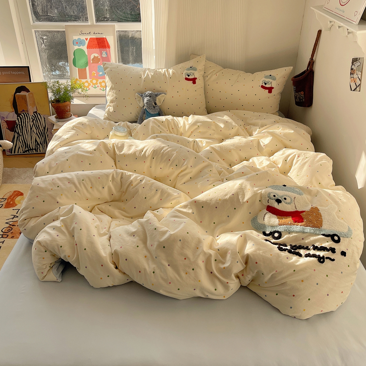 91家纺网 家纺一手货源 找家纺 初夏家纺 2026 毛巾绣四件套A类仿棉105g 卡通可爱【提供买家秀】 毛巾绣-滑板出行