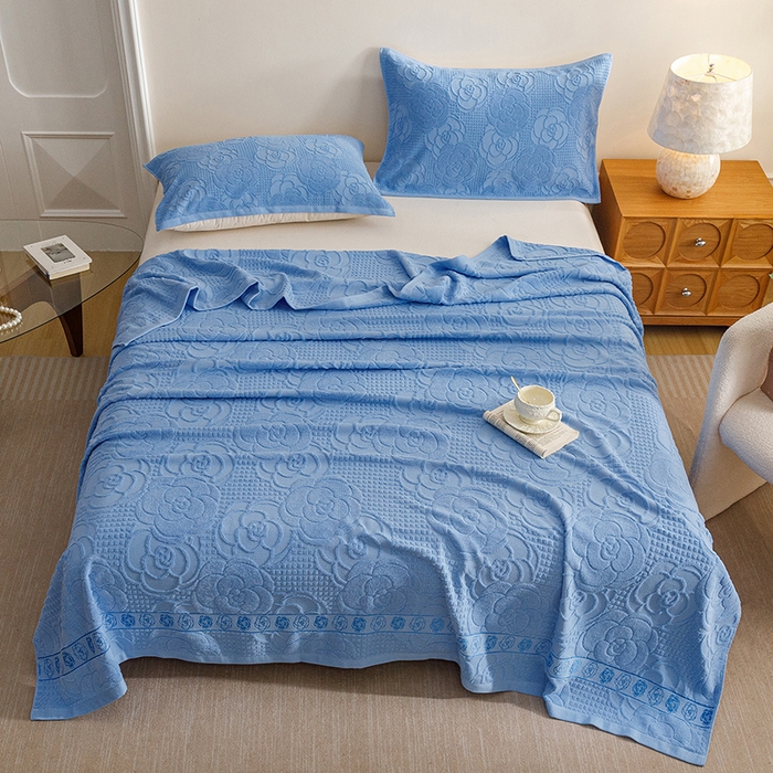 91家纺网 家纺一手货源 找家纺 悦然毛巾被 2026春夏新款全棉老式毛巾被夏凉被夏被 山茶旧梦深蓝