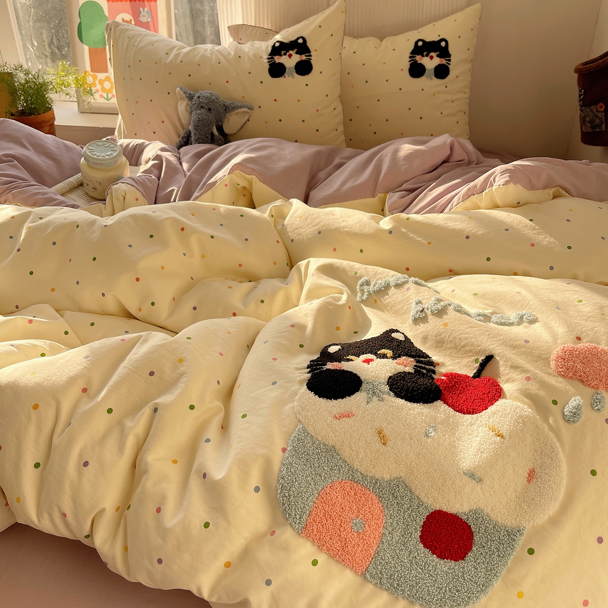 91家纺网 家纺一手货源 找家纺 初夏家纺 2026 毛巾绣四件套A类仿棉105g 卡通可爱【提供买家秀】 毛巾绣-猫咪小窝