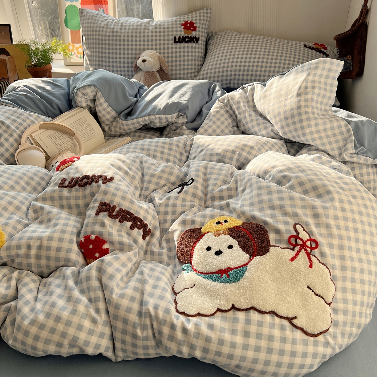 91家纺网 家纺一手货源 找家纺 初夏家纺 2026 毛巾绣四件套A类仿棉105g 卡通可爱【提供买家秀】 毛巾绣-蘑菇园