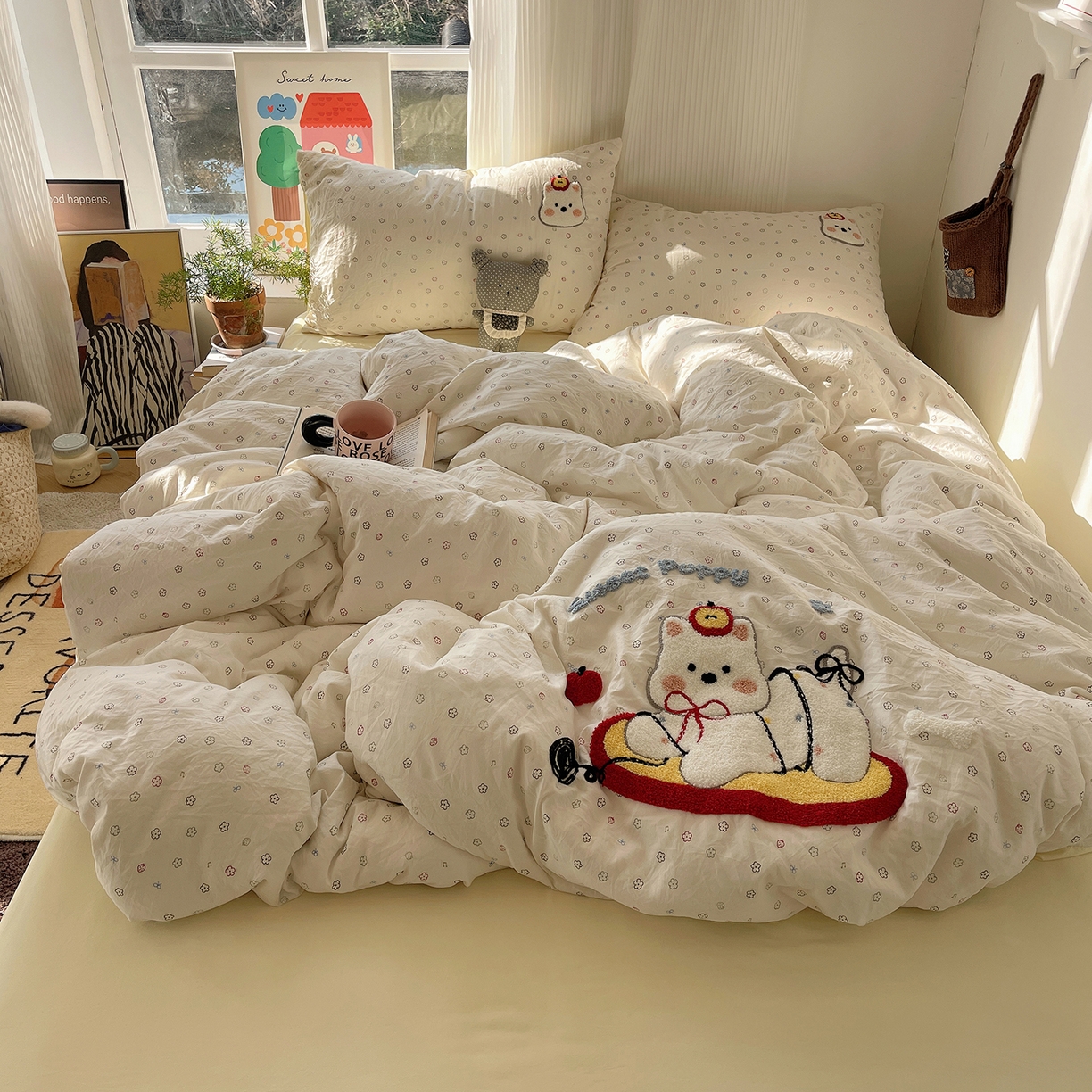 91家纺网 家纺一手货源 找家纺 初夏家纺 2026 毛巾绣四件套A类仿棉105g 卡通可爱【提供买家秀】 毛巾绣-线球大作战