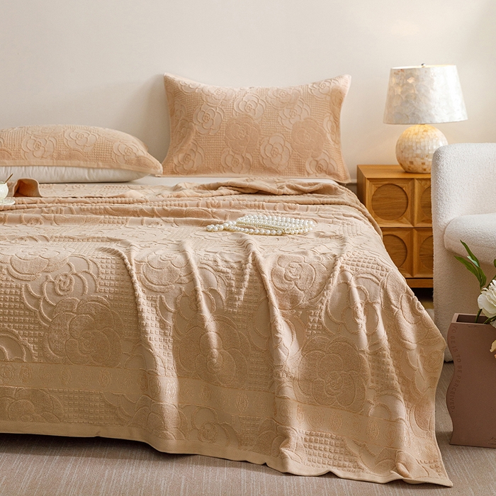 91家纺网 家纺一手货源 找家纺 悦然毛巾被 2026春夏新款全棉老式毛巾被夏凉被夏被 山茶旧梦咖啡