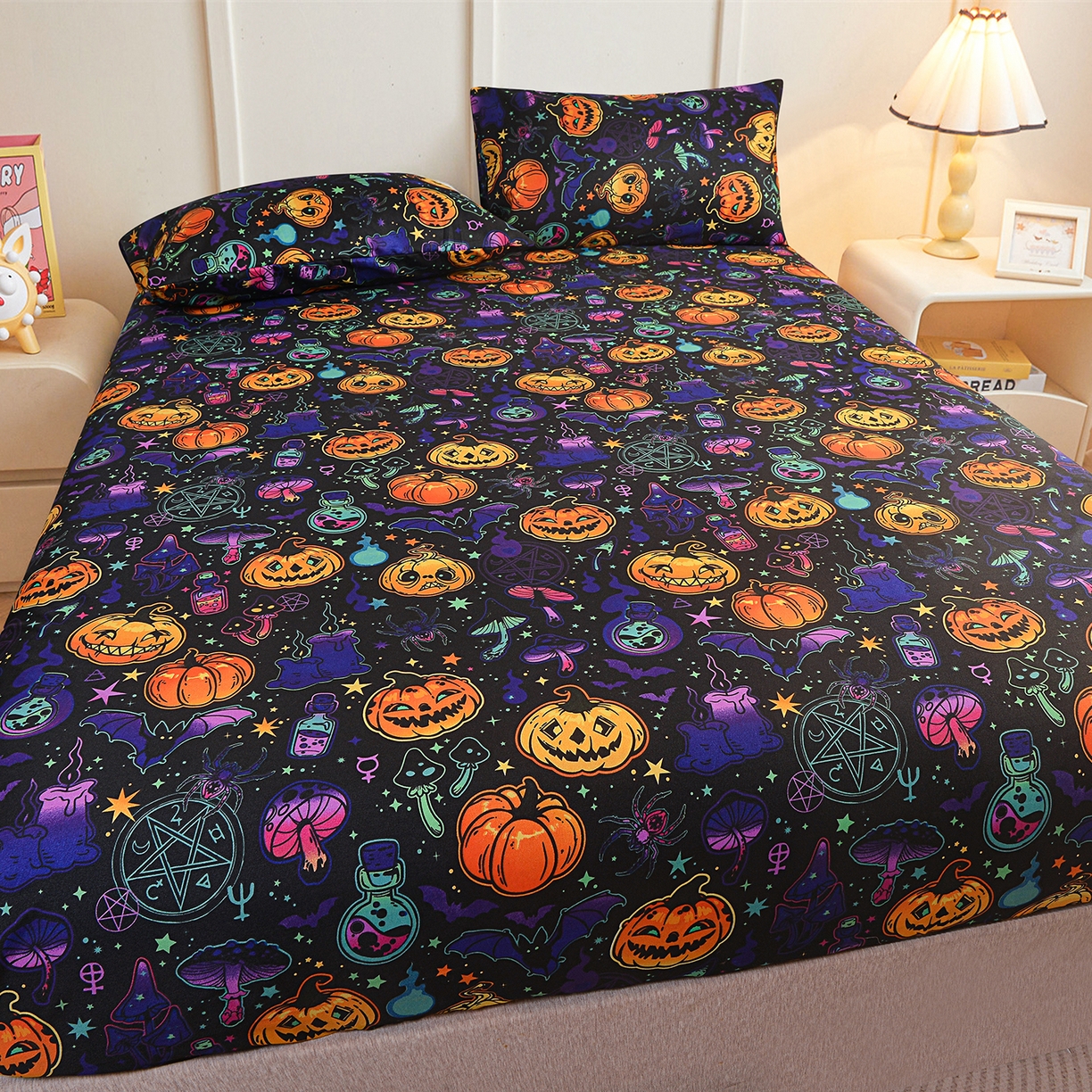 91家纺网 家纺一手货源 找家纺 （总）柏钧家纺 2026新款万圣节元素85g芦荟棉外贸尺寸可定制单品床笠跨境直播床笠三件套