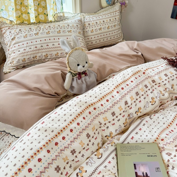 91家纺网 家纺一手货源 找家纺 一比一家纺 2026新款A类仿棉古法水洗棉法式全棉花边四件套 乐町小马