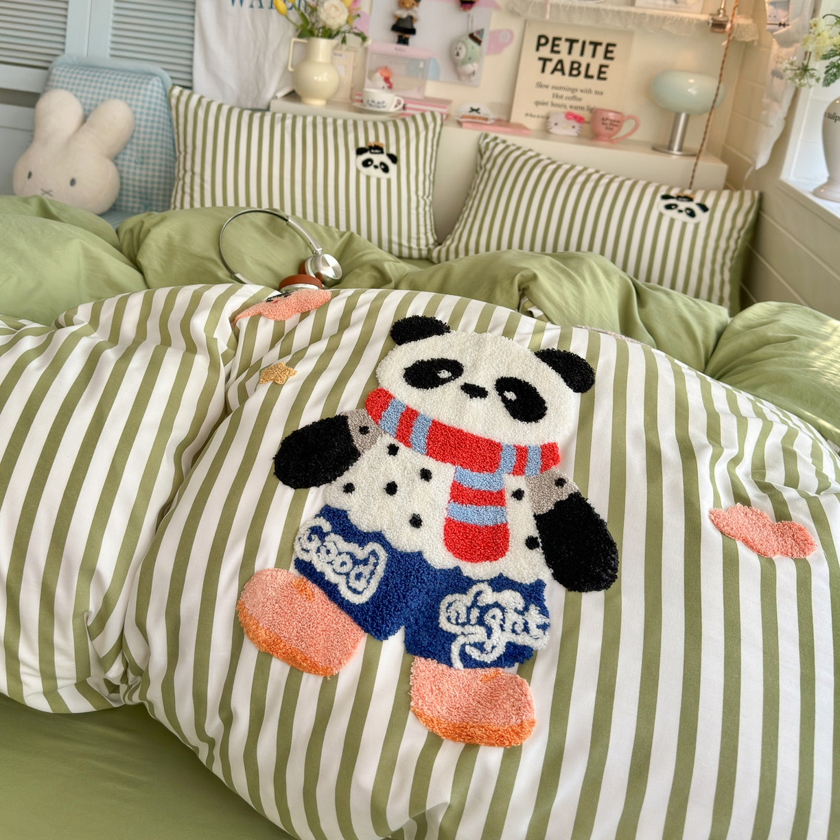 91家纺网 家纺一手货源 找家纺 优卡迪家纺馆 2026新款A类亲肤水洗棉毛巾绣系列四件套下载文件包含买家秀 功夫熊猫-抹绿