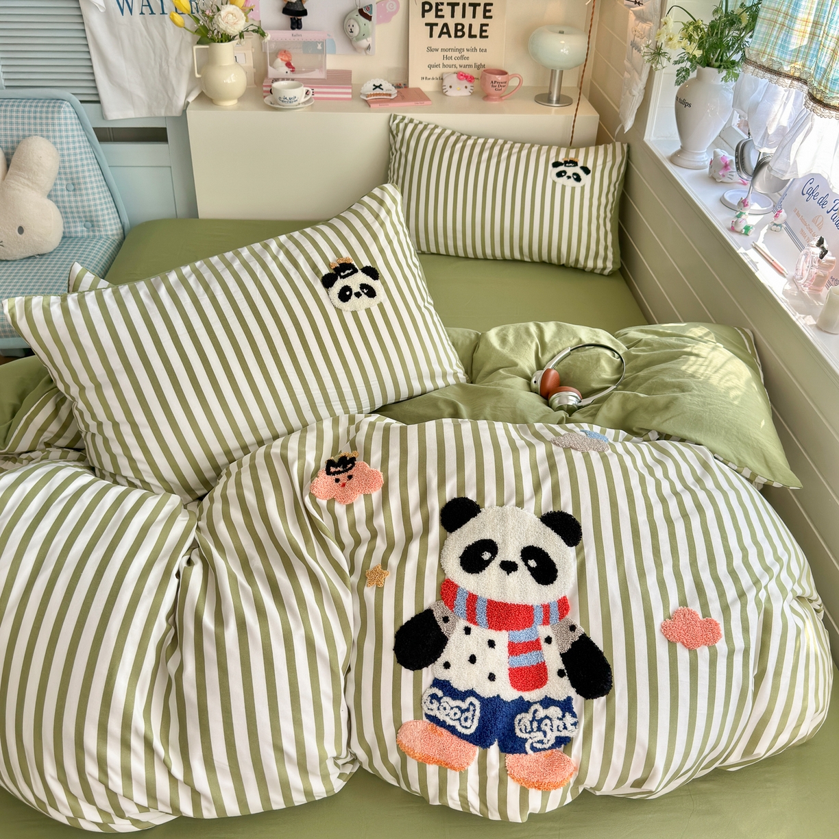 91家纺网 家纺一手货源 找家纺 优卡迪家纺馆 2026新款A类亲肤水洗棉毛巾绣系列四件套下载文件包含买家秀 功夫熊猫-抹绿