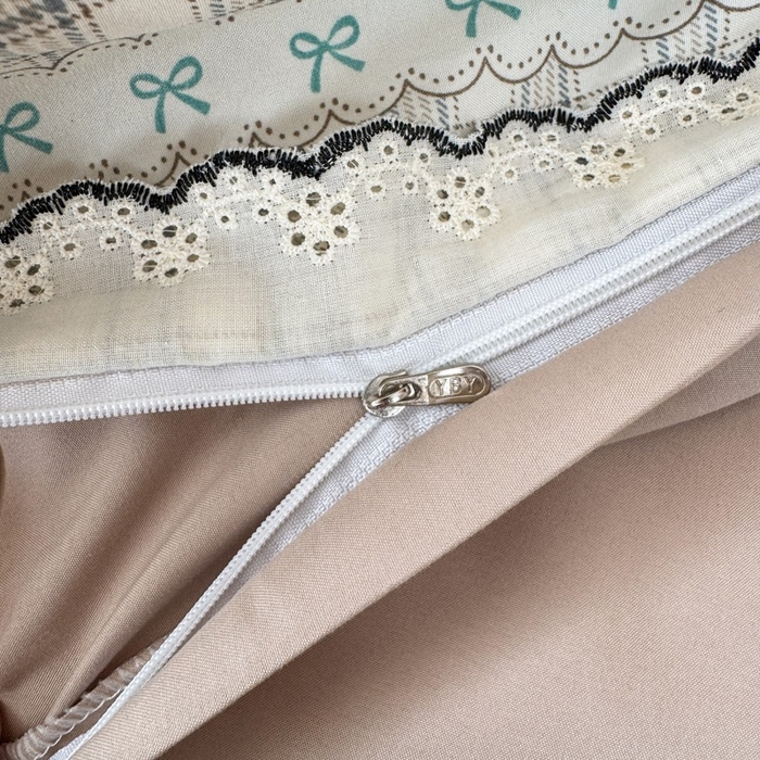 91家纺网 家纺一手货源 找家纺 一比一家纺 2026新款A类仿棉古法水洗棉法式全棉花边四件套 梦幻格趣