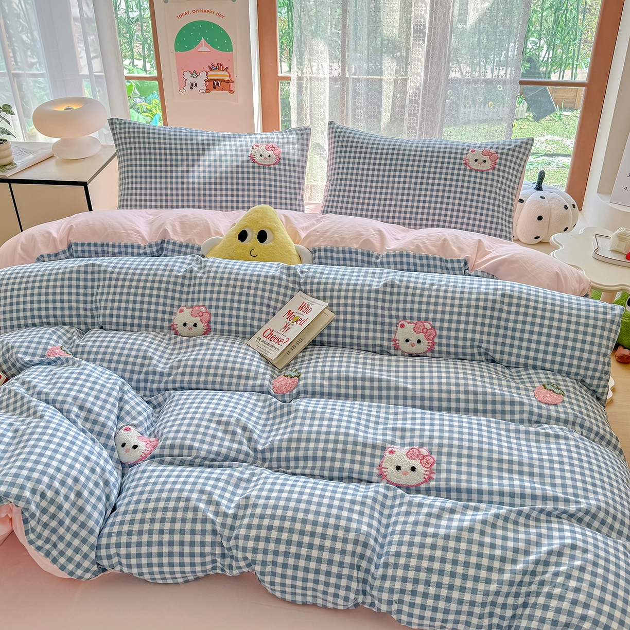 优卡迪家纺馆 2026新款A类亲肤水洗棉毛巾绣系列四件套下载文件包含买家秀 草莓KT-布丁蓝