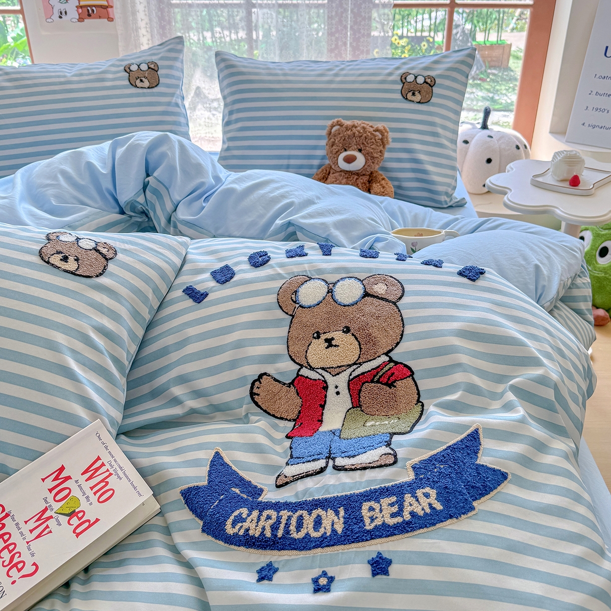 91家纺网 家纺一手货源 找家纺 优卡迪家纺馆 2026新款A类亲肤水洗棉毛巾绣系列四件套下载文件包含买家秀 潮酷熊-水兰条