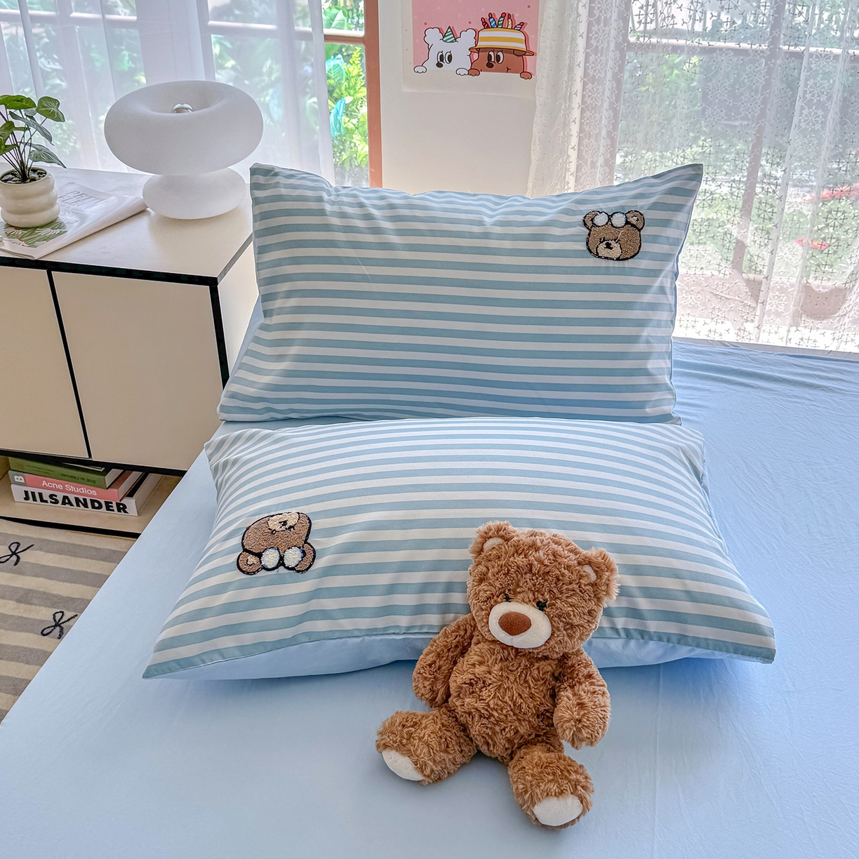 91家纺网 家纺一手货源 找家纺 优卡迪家纺馆 2026新款A类亲肤水洗棉毛巾绣系列四件套下载文件包含买家秀 潮酷熊-水兰条