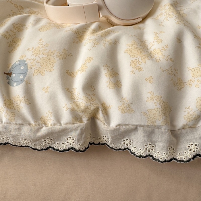 91家纺网 家纺一手货源 找家纺 一比一家纺 2026新款A类仿棉古法水洗棉法式全棉花边四件套 南瓜童话