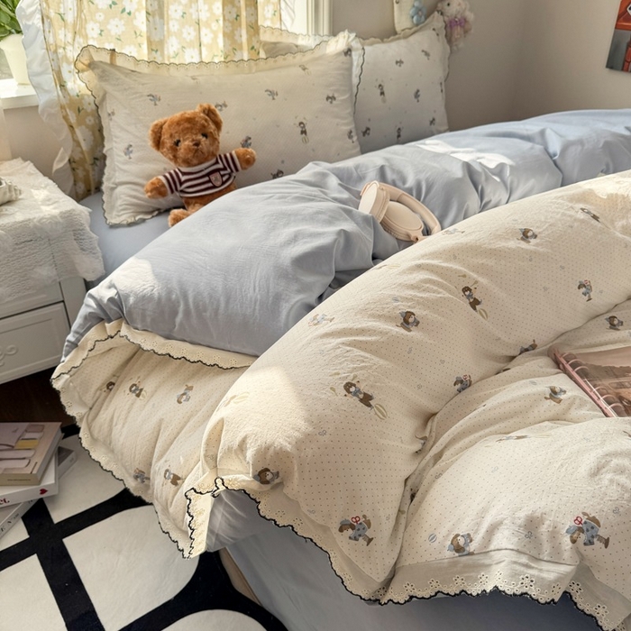 91家纺网 家纺一手货源 找家纺 一比一家纺 2026新款A类仿棉古法水洗棉法式全棉花边四件套 俏皮狗