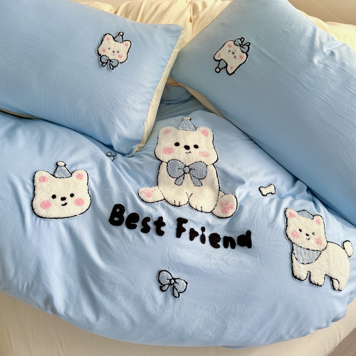 91家纺网 家纺一手货源 找家纺 优卡迪家纺馆 2026新款A类亲肤水洗棉毛巾绣系列四件套下载文件包含买家秀 软萌西高-天蓝