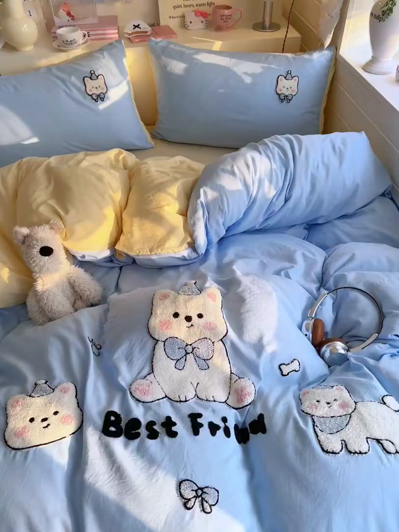 91家纺网 家纺一手货源 找家纺 优卡迪家纺馆 2026新款A类亲肤水洗棉毛巾绣系列四件套下载文件包含买家秀 软萌西高-天蓝